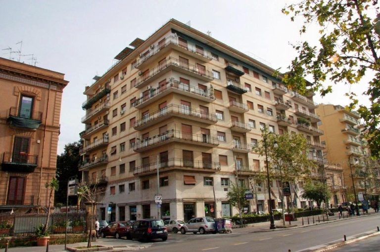 condominio a palermo