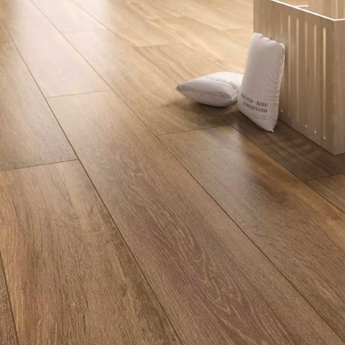 pulizia-pavimento-gres-porcellanato-CleanePRO